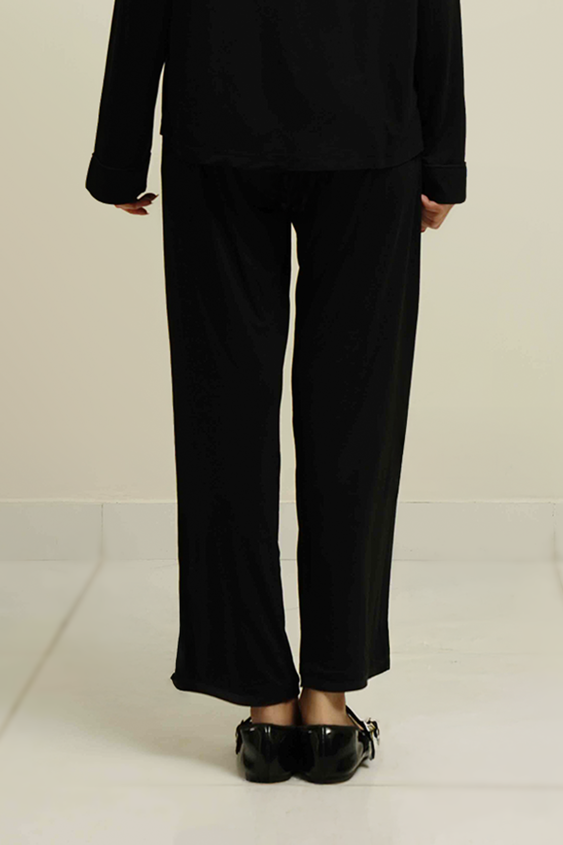 Noir – Black Full-Sleeve Top + Pajama