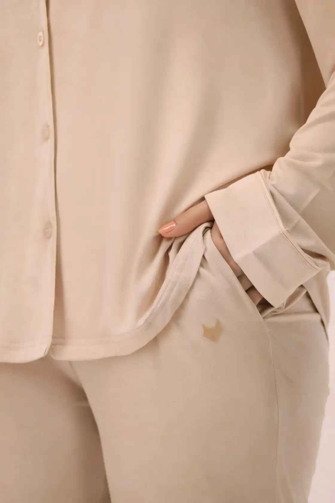 Luna Modal Top