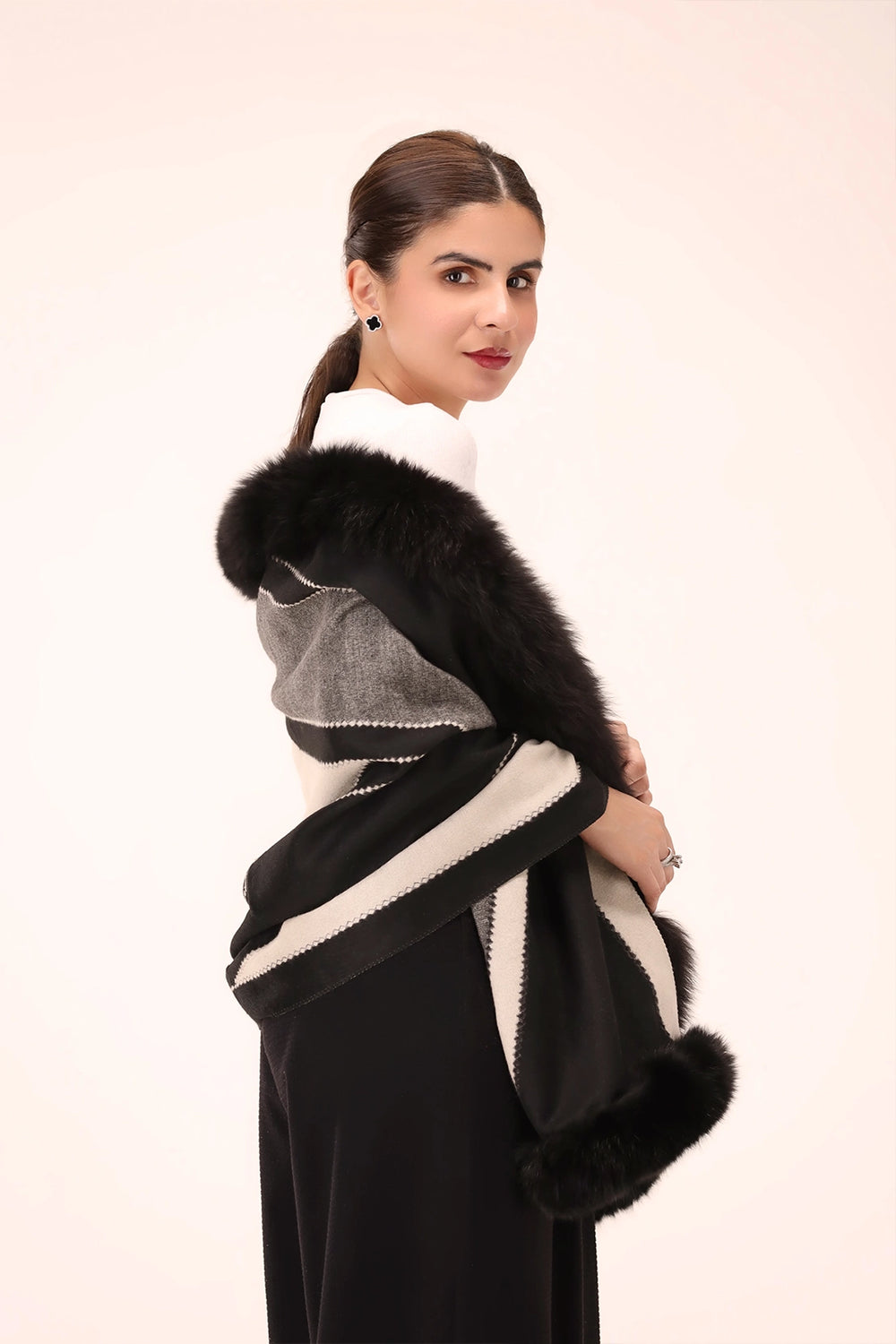ÉLAN Cashmere wrap